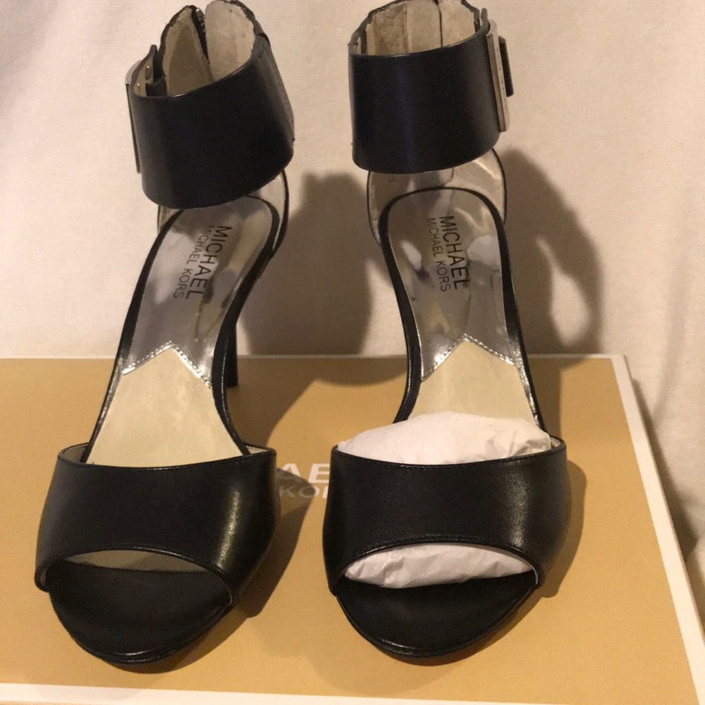 Michael kors heels